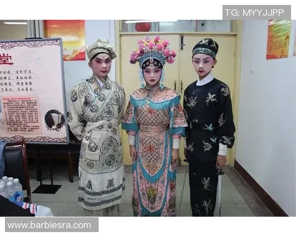 龙杯传奇：历史、传承与文化