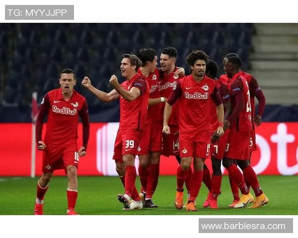 莱比锡红牛主场一丝不苟,战平沙尔克04,保持不败击退挑战者 莱比锡红牛主场一丝不苟,战平沙尔克04,保持不败击退挑战者