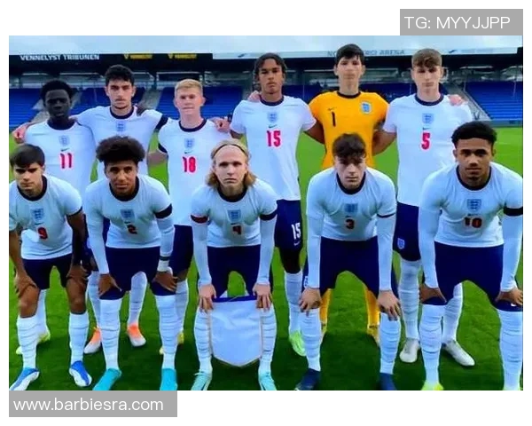 英格兰与捷克激战欧青赛争夺晋级名额的关键对决 英格兰与捷克激战欧青赛争夺晋级名额的关键对决