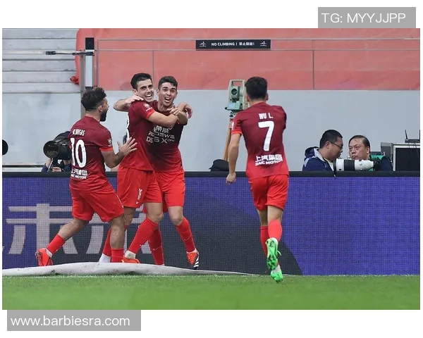 上海上港迎战长春亚泰力争主场全取三分争夺联赛冠军 上海上港迎战长春亚泰力争主场全取三分争夺联赛冠军