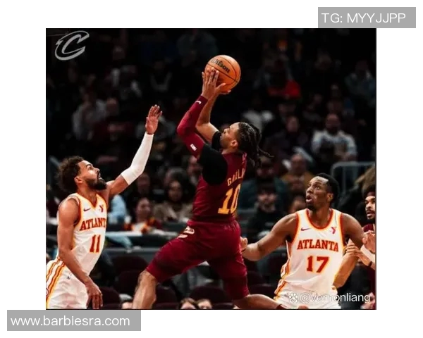 骑士与猛龙常规赛精彩对决回顾球员表现与战术分析全面解读