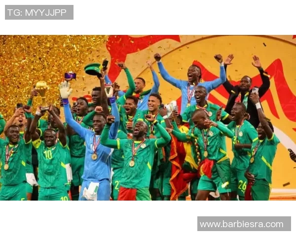 马内的传奇旅程：从塞内加尔小镇到世界足球舞台的辉煌成就